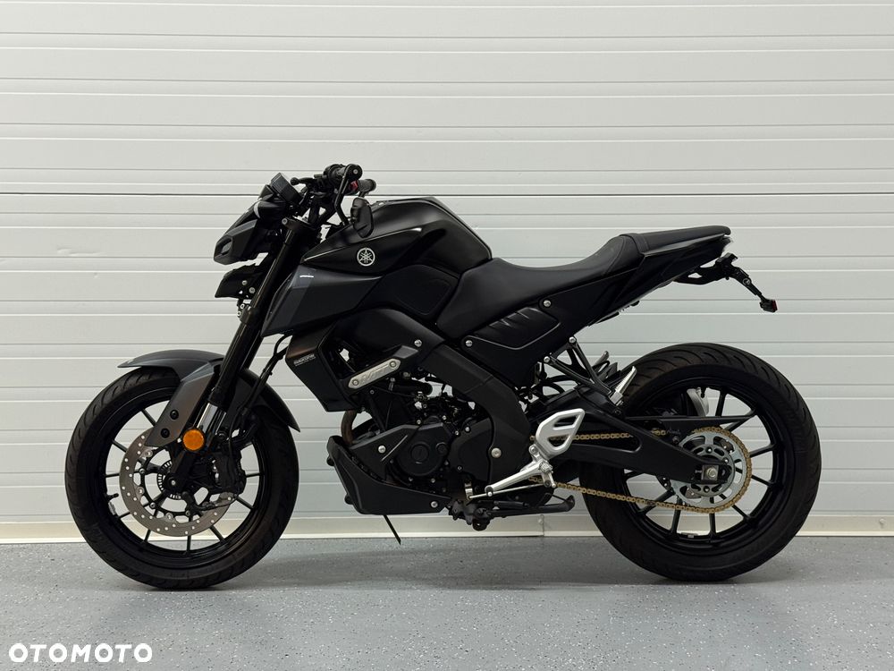 Yamaha MT - 16
