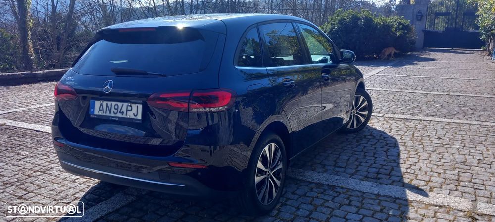Mercedes-Benz B 250 e Style Plus - 4