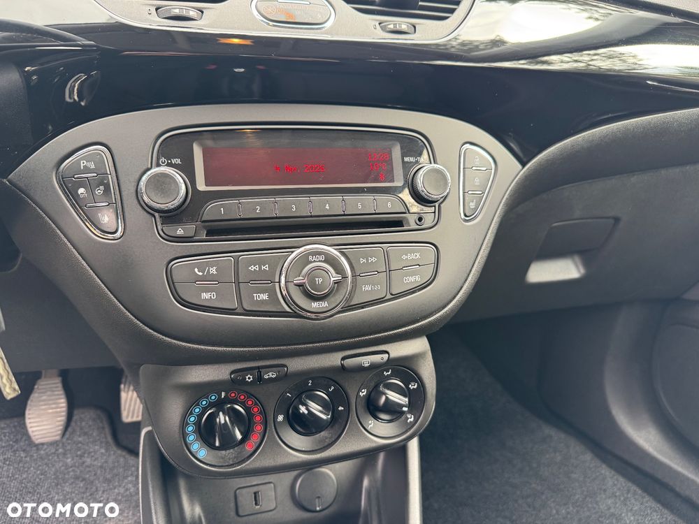 Opel Corsa 1.4 16V Enjoy - 12