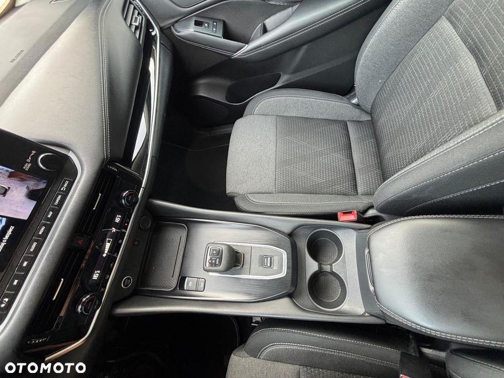 Nissan Qashqai 1.3 DIG-T mHEV Tekna Xtronic - 34