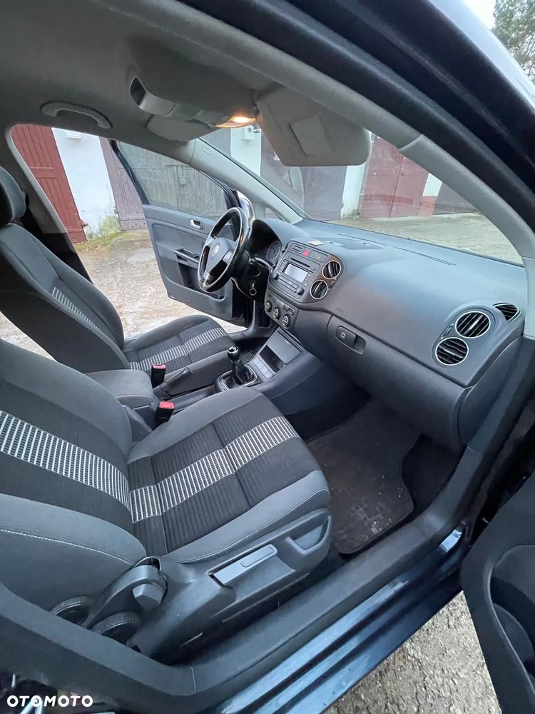 Volkswagen Golf - 26