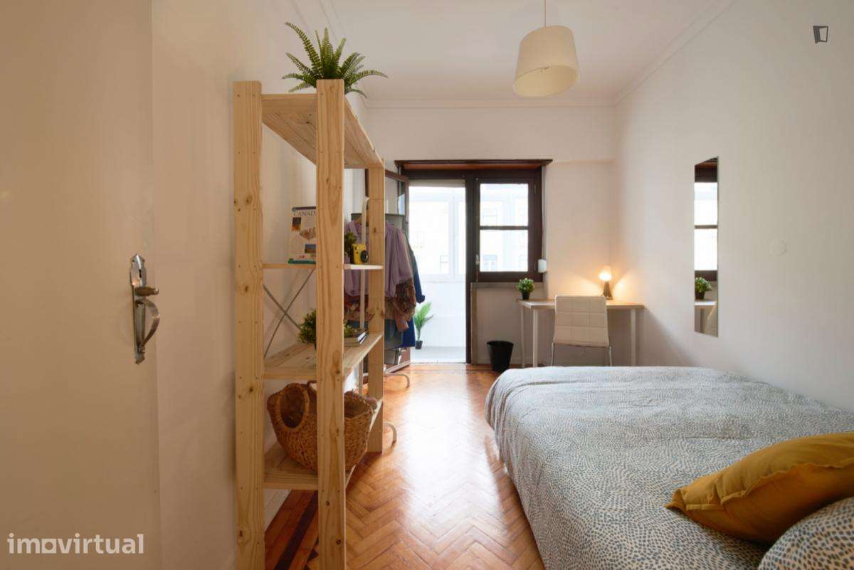 Quarto - localizado em Arroios Lisbon - Grande imagem: 4/21