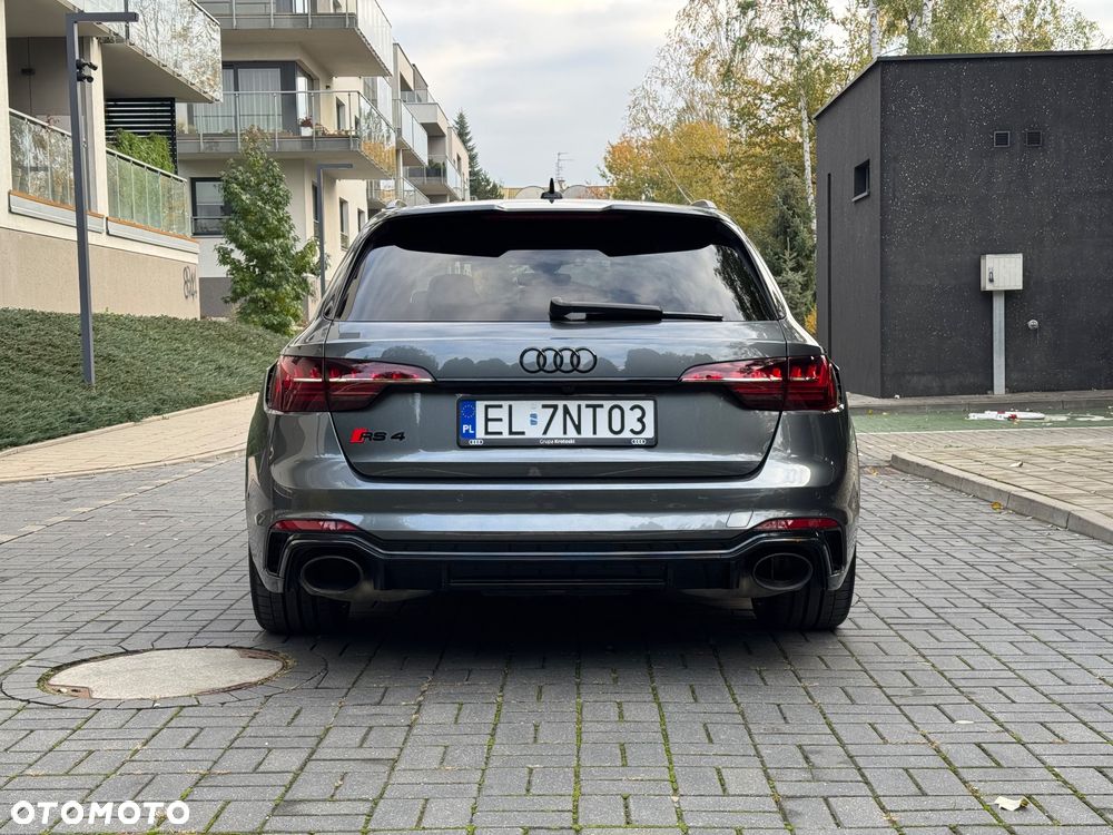 Audi RS4 Avant TFSI Quattro Tiptronic - 6