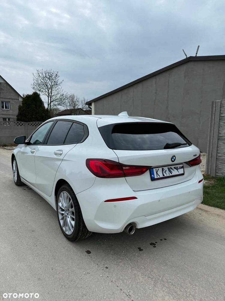 BMW Seria 1 118i - 4