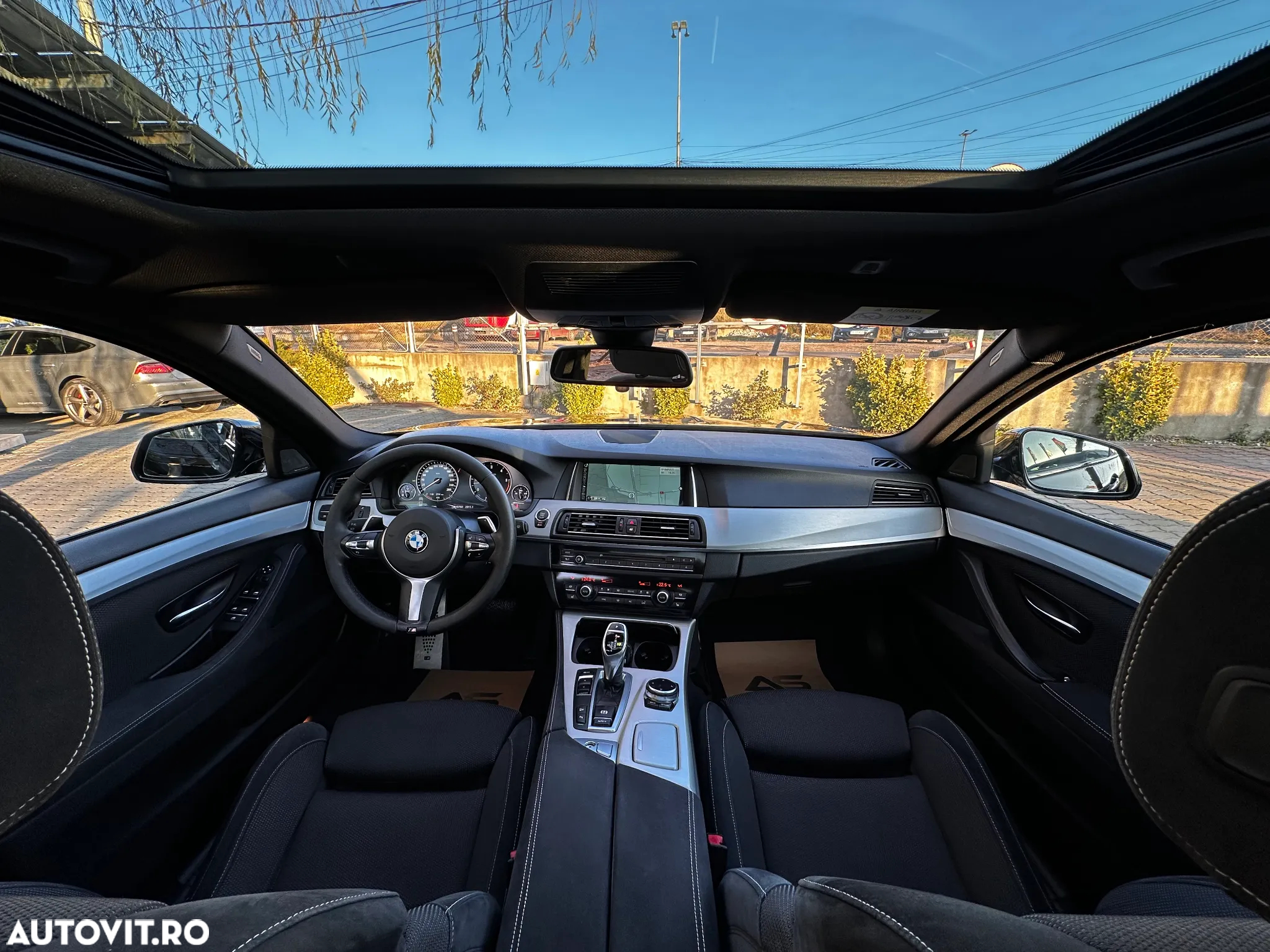 BMW Seria 5 535d xDrive Touring Sport-Aut. - 20