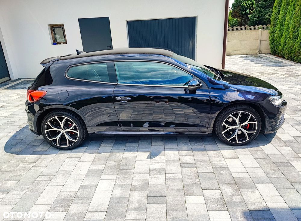 Volkswagen Scirocco 2.0 GTS (BlueMotion Technology) - 12