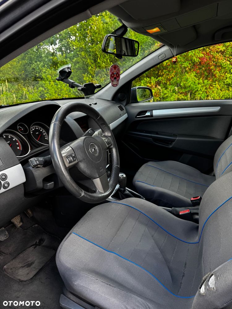 Opel Astra 1.4 Essentia - 20