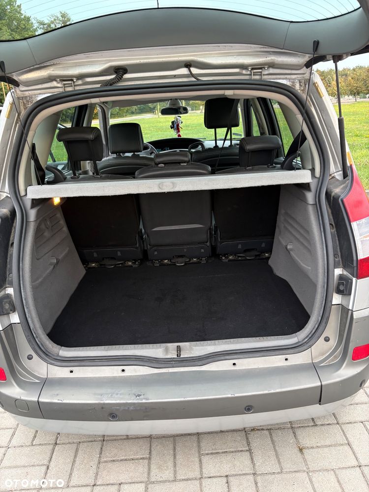 Renault Scenic - 2