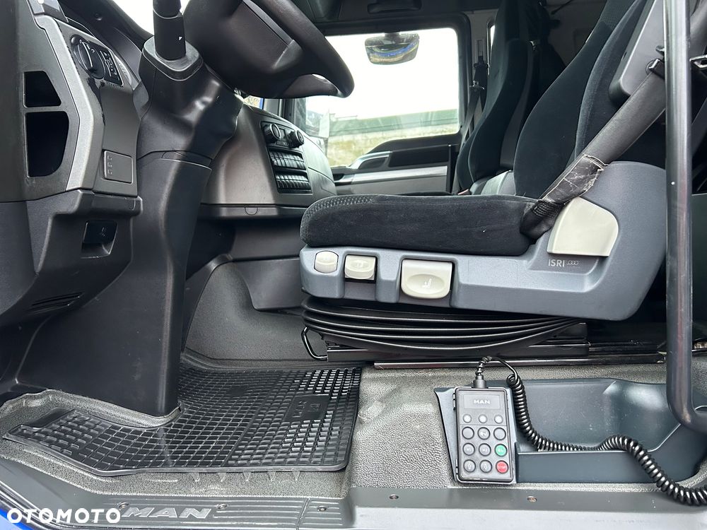 MAN TGS 18.440 NAUKA JAZDY ELKA AUTOMAT 4x2 STANDARD 315/70r22.5 SUPER STAN TGX 470 460 420 430 500 510 400 360 410 - 9