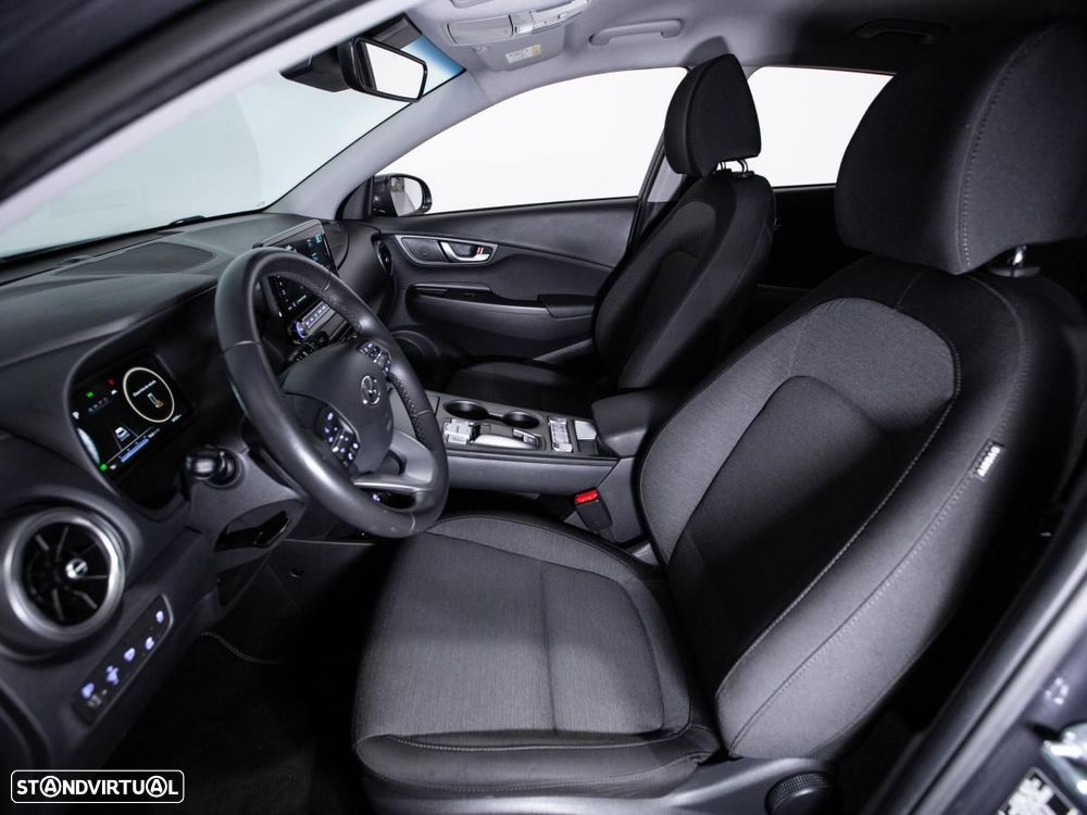 Hyundai Kauai Business - 8