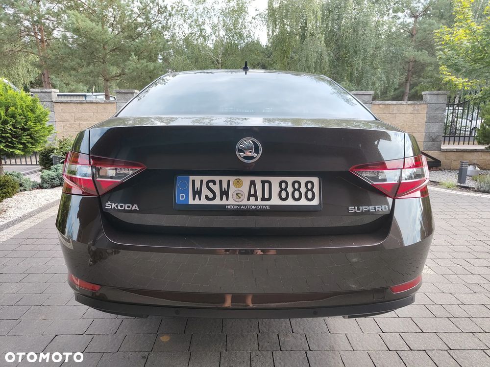 Skoda Superb 1.8 TSI DSG Style - 33