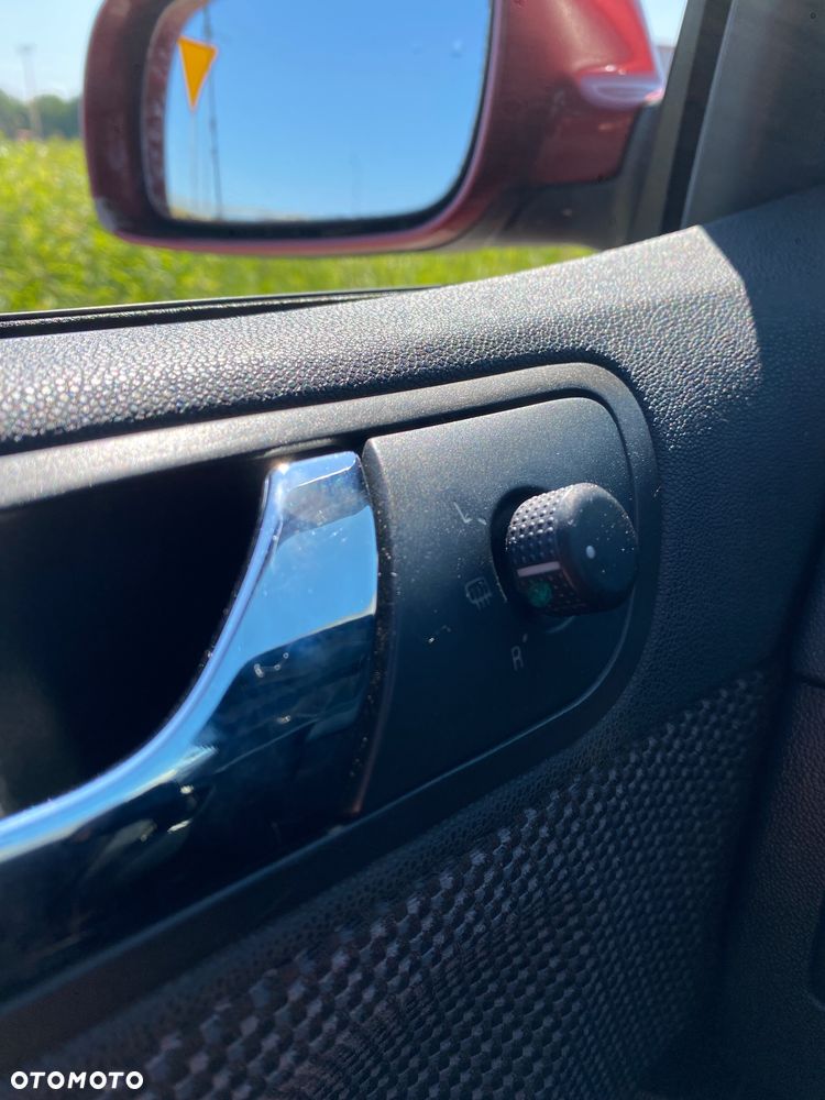 Skoda Fabia 1.4 16V Ambiente - 20