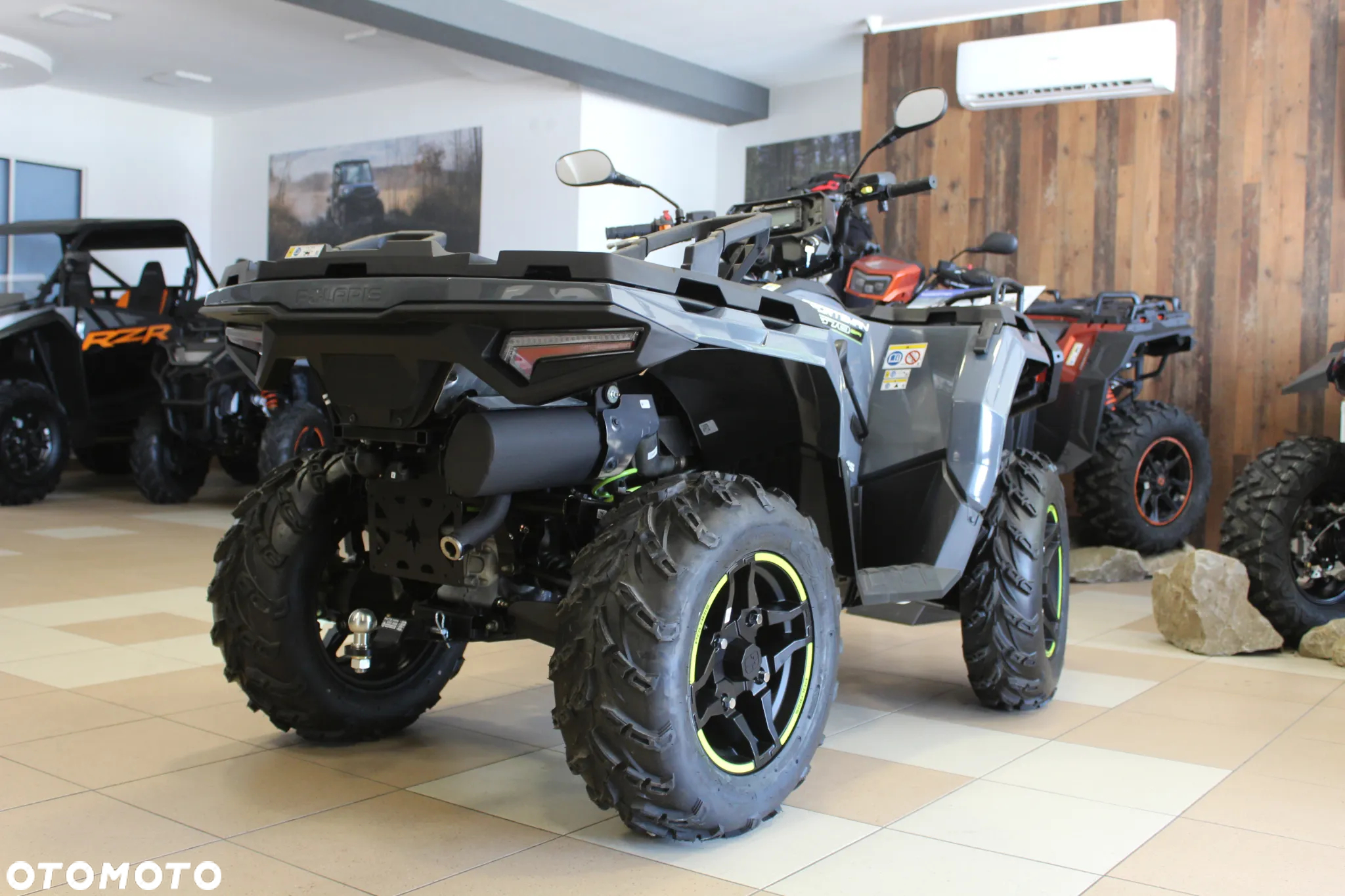 Polaris Sportsman - 7
