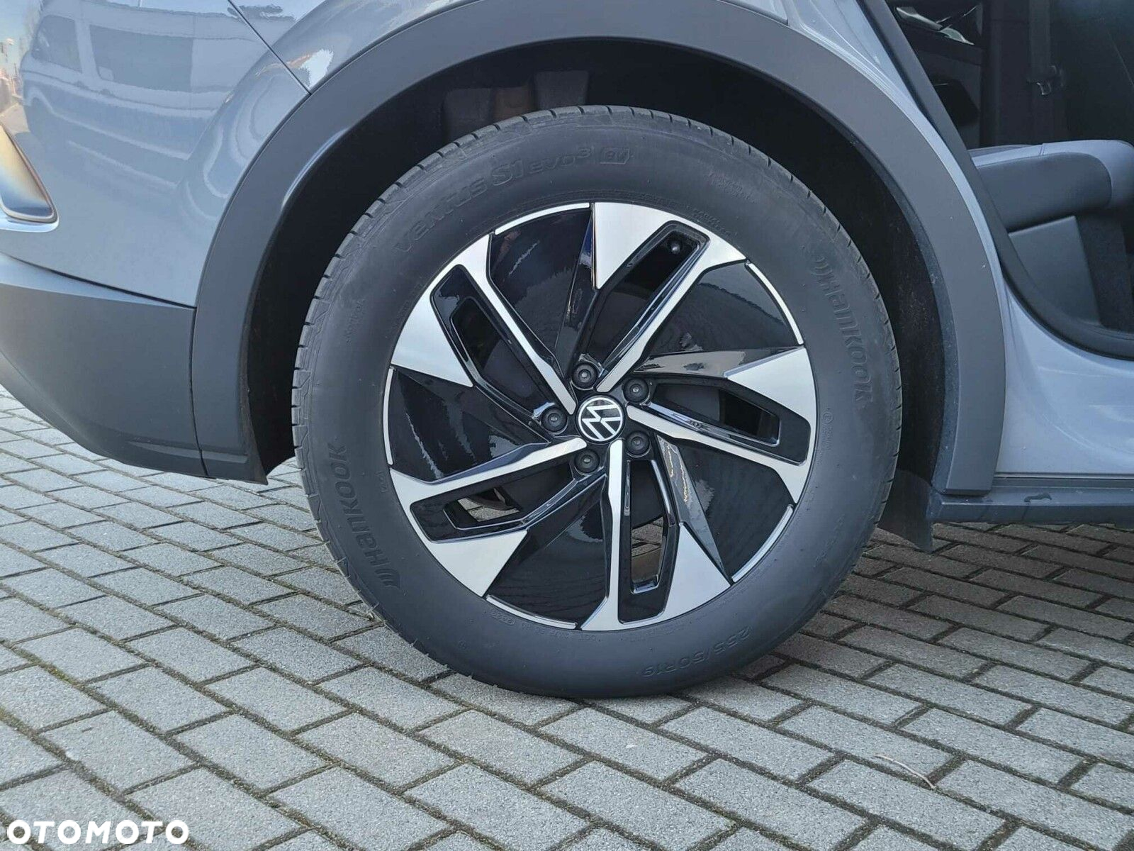 Volkswagen ID.4 - 13