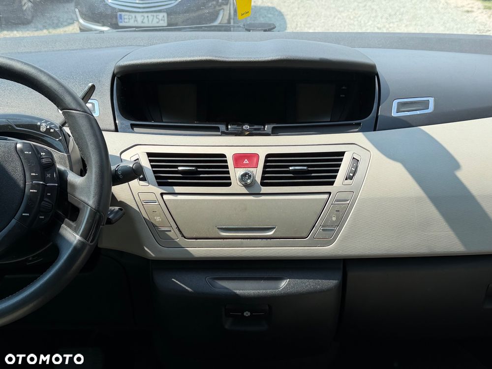 Citroën C4 Picasso 1.6 HDi Impress MCP - 28