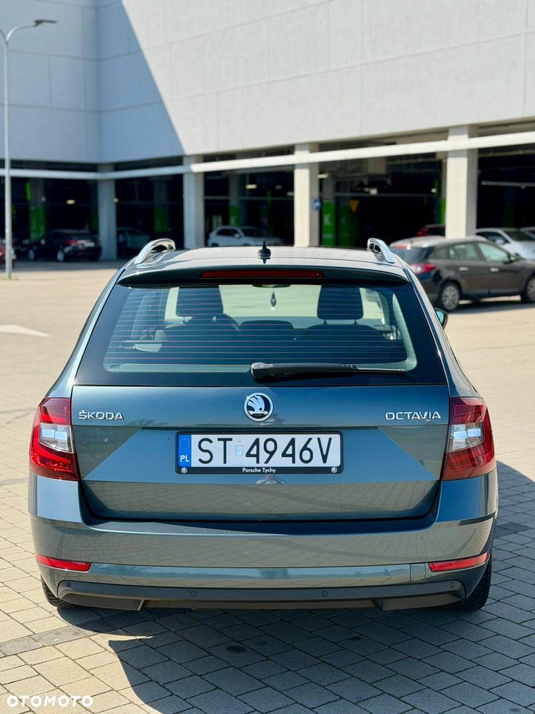 Skoda Octavia 1.5 TSI ACT Style DSG - 5