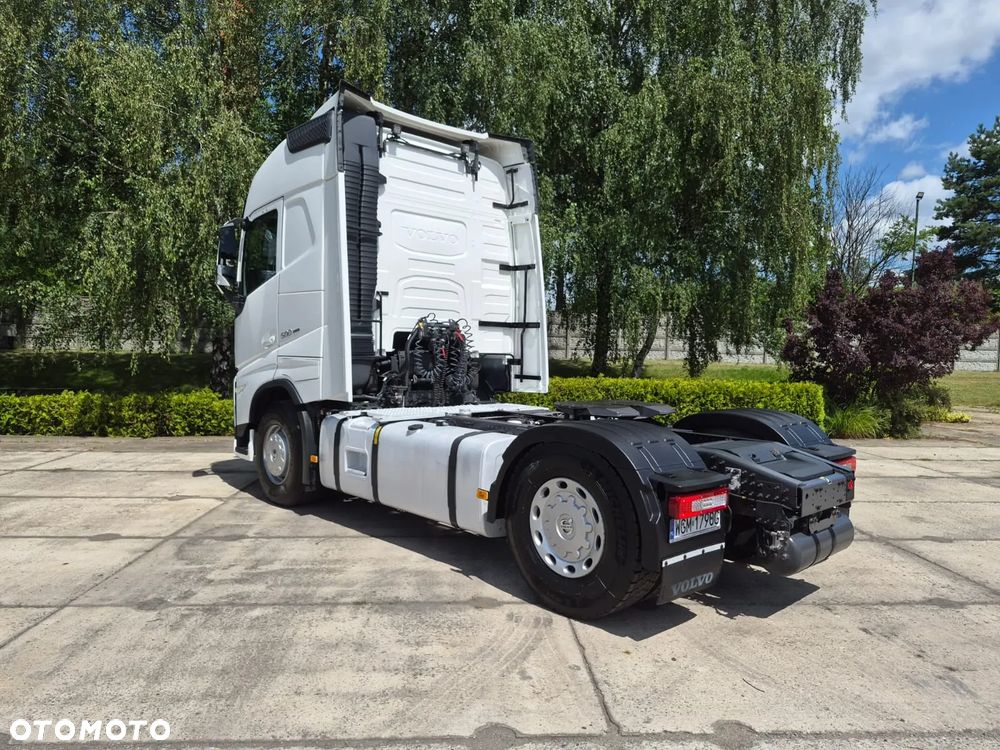 Volvo FH500 pierwszy właściciel, bogate wyposażenie, bezwypadkowy - 4
