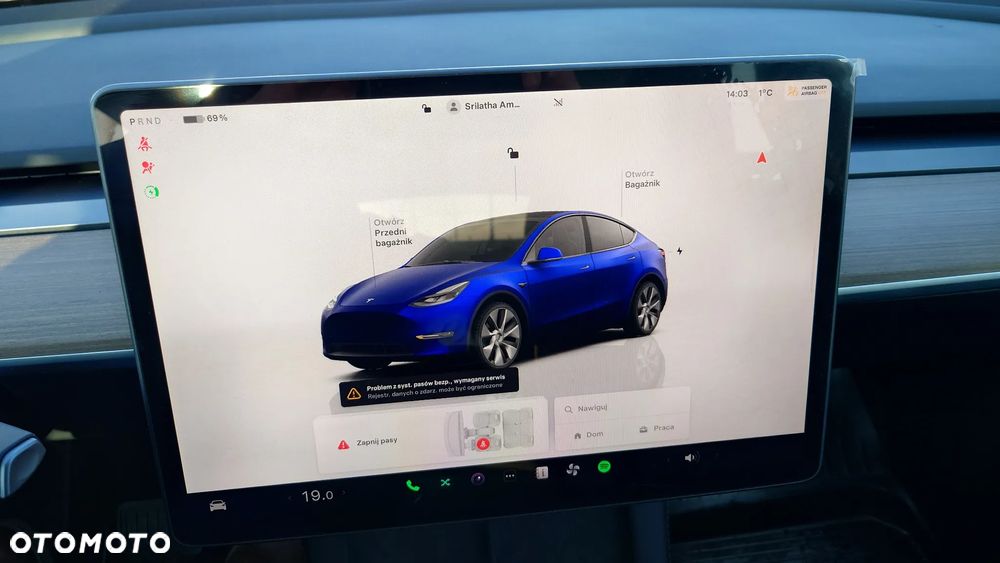 Tesla Model Y Long Range Dual Motor AWD - 14