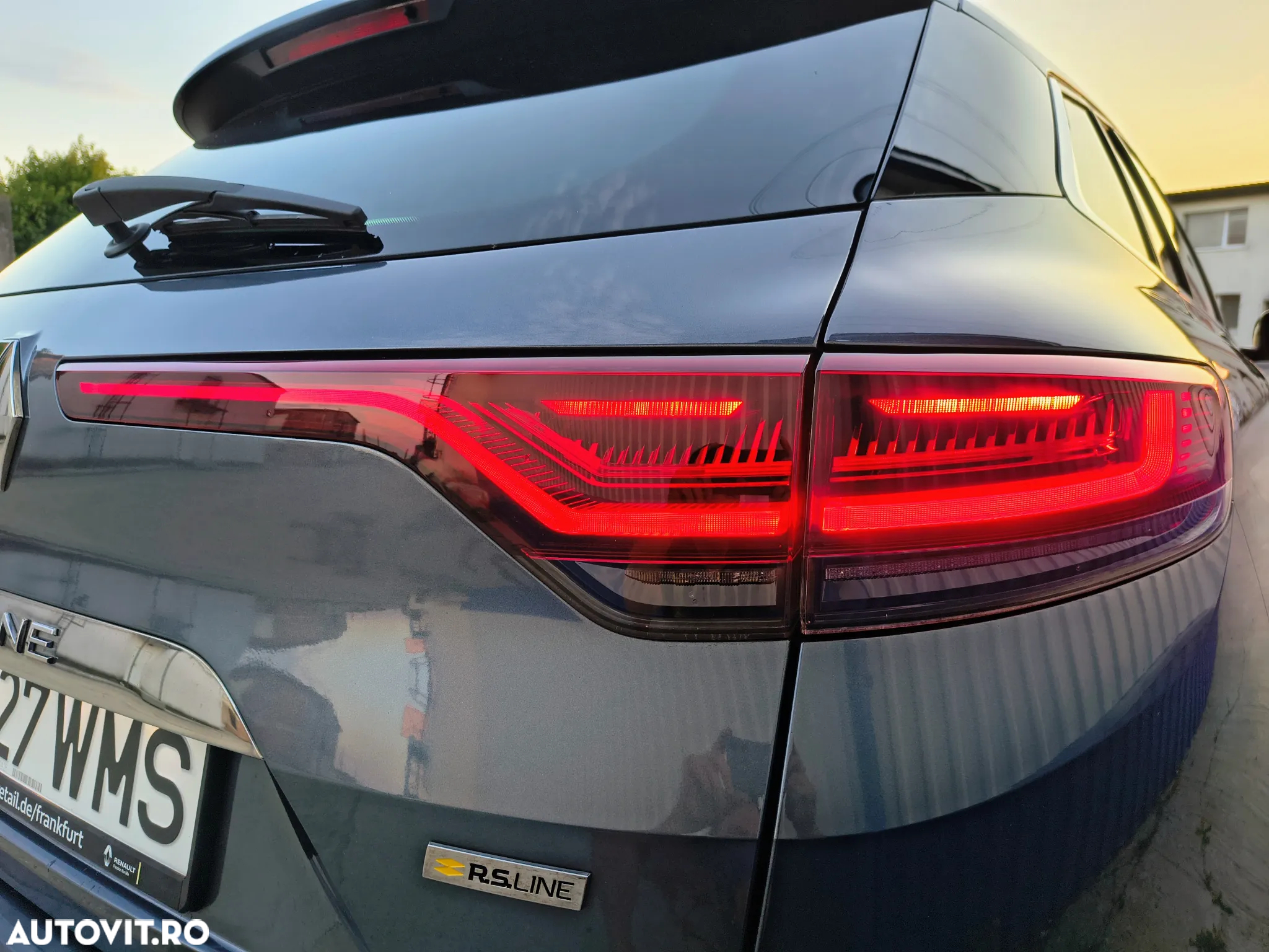 Renault Megane Grandtour E-TECH Plug-in 160 R.S. LINE - 27
