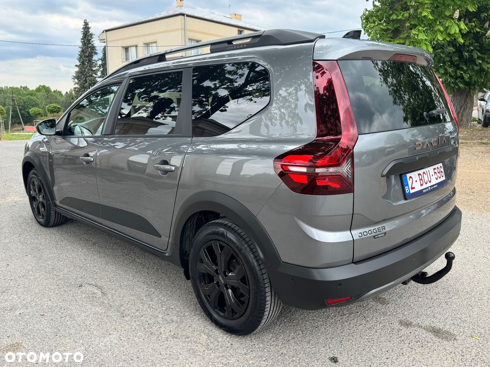 Dacia Jogger 1.6 Full Hybrid 140 Extreme+ MMT 7os - 12