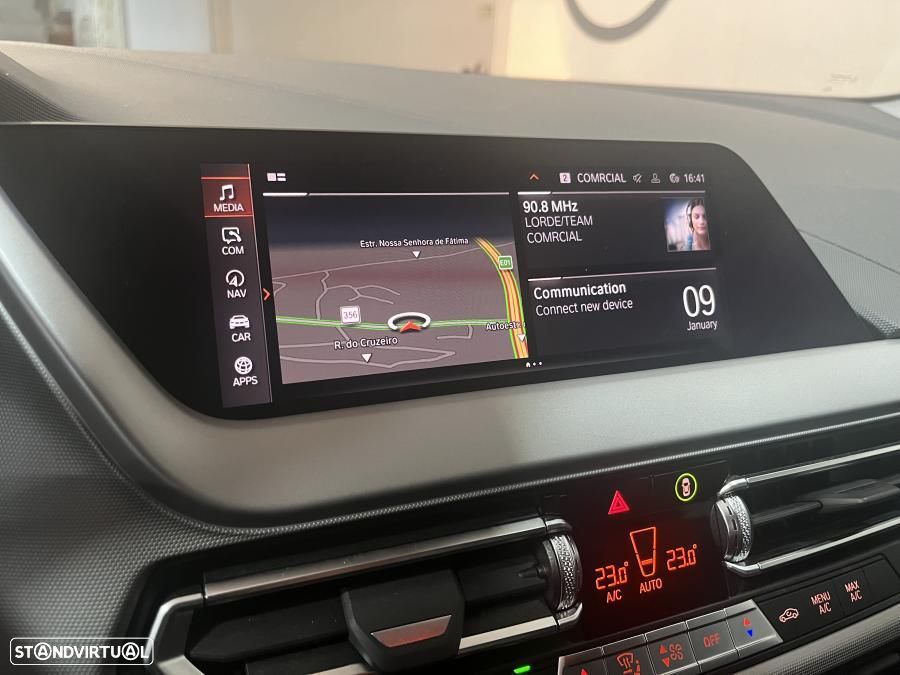 BMW 116 d Auto - 11