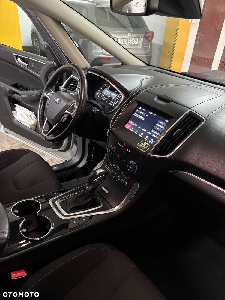 Ford S-Max 2.0 TDCi 4WD Titanium PowerShift - 8