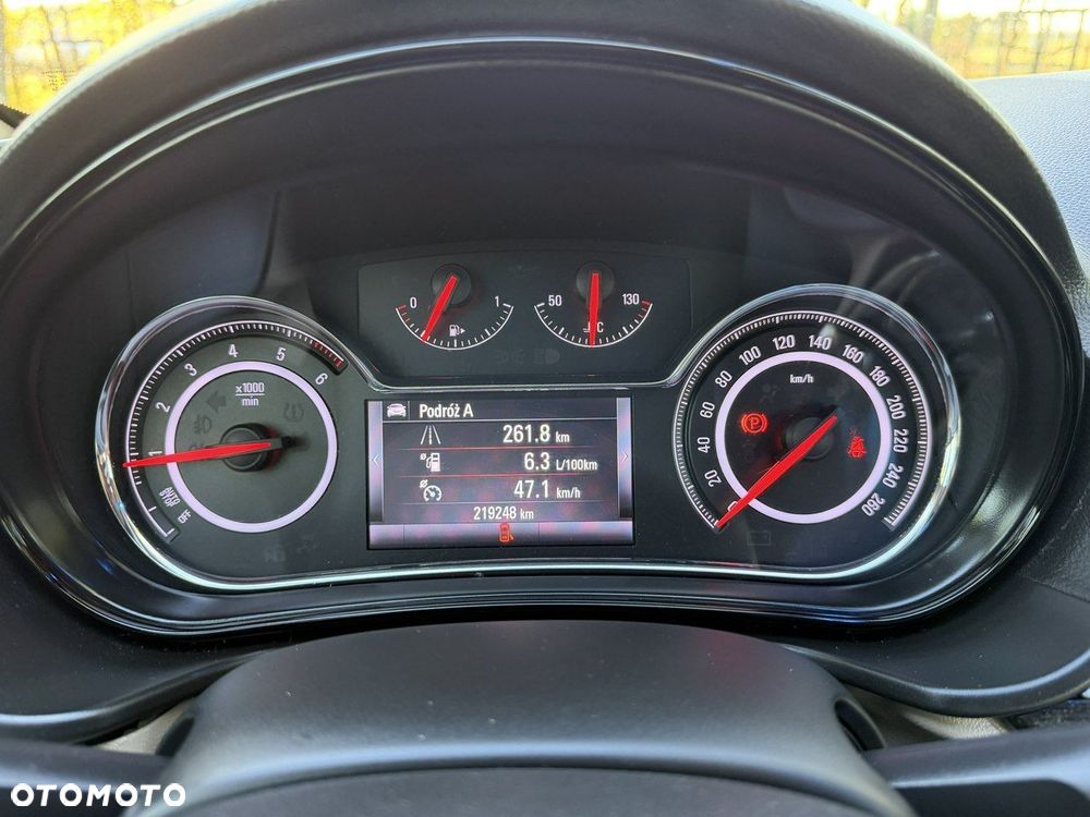 Opel Insignia - 39