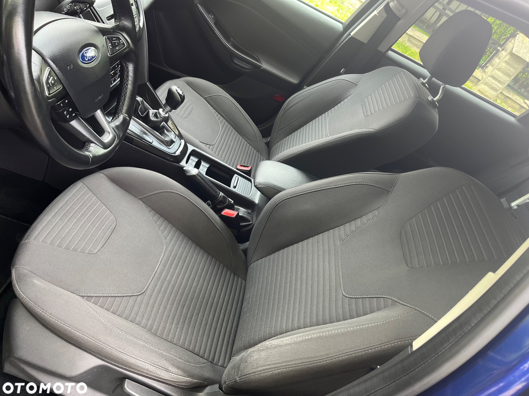 Ford Focus 1.5 EcoBlue Start-Stopp-System ST-LINE X - 14