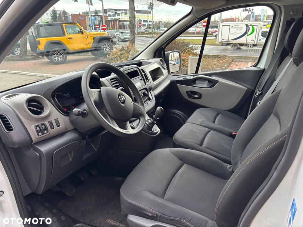 Renault Renault Traffic 1,9 Diesel, Blaszak, 3 osobowy - 11