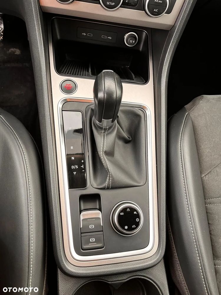 Seat Ateca 2.0 TSI Xperience S&S 4Drive DSG - 18