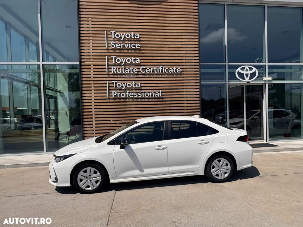 Toyota Corolla - 5