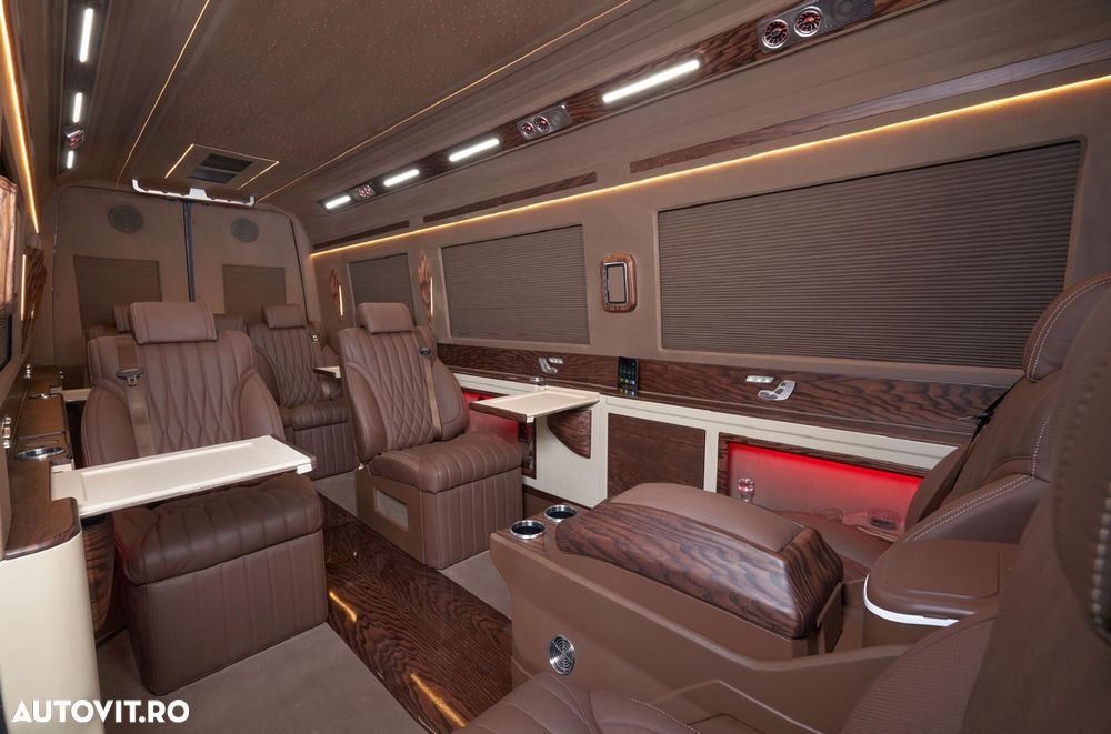 Mercedes-Benz Sprinter 906.235 7GTronic - 15