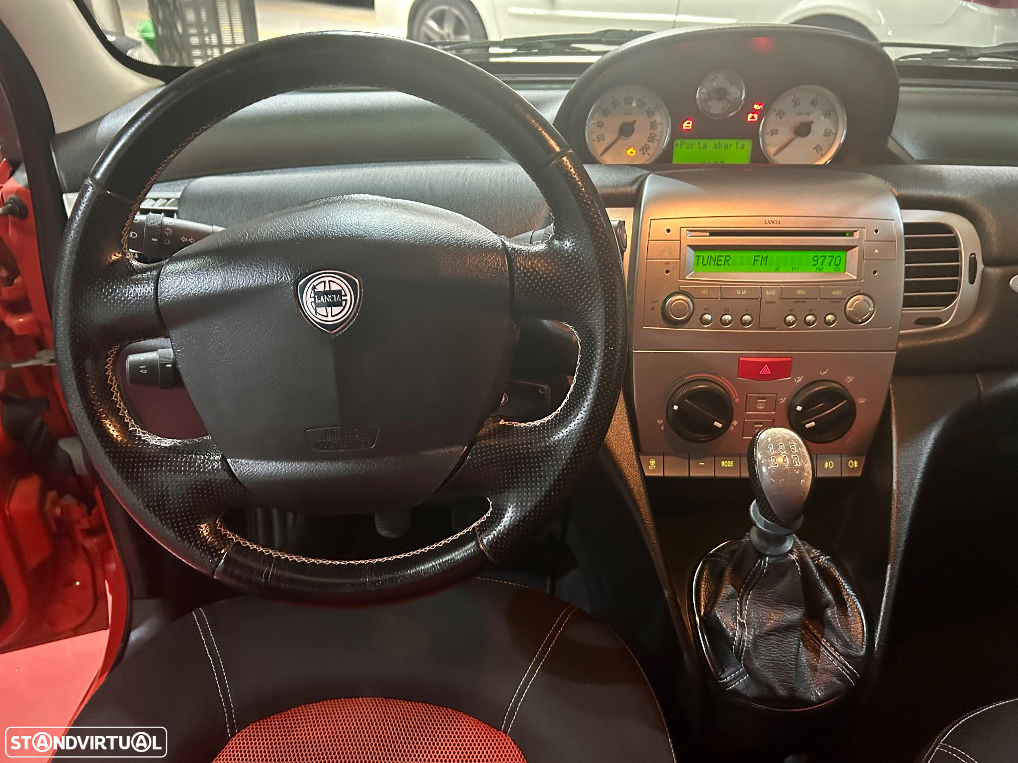 Lancia Ypsilon - 8