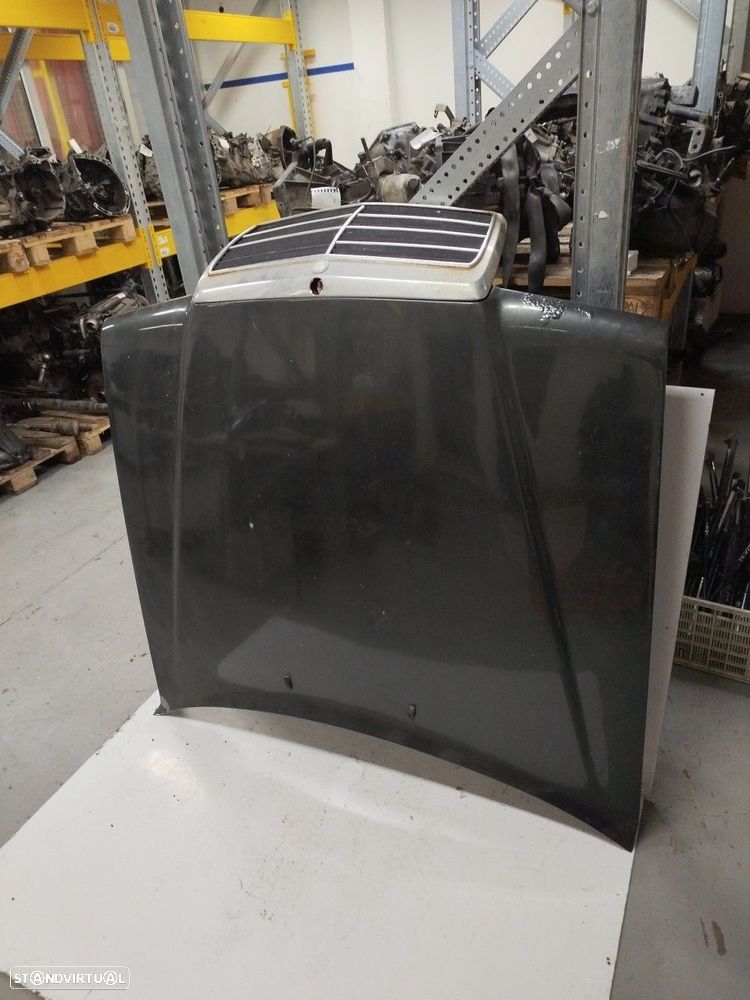 Capot Mercedes-Benz Três Volumes (W124) - 1