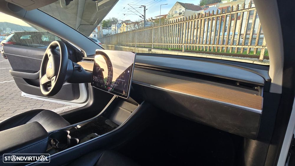 Tesla Model 3 Standard Range Plus RWD - 6