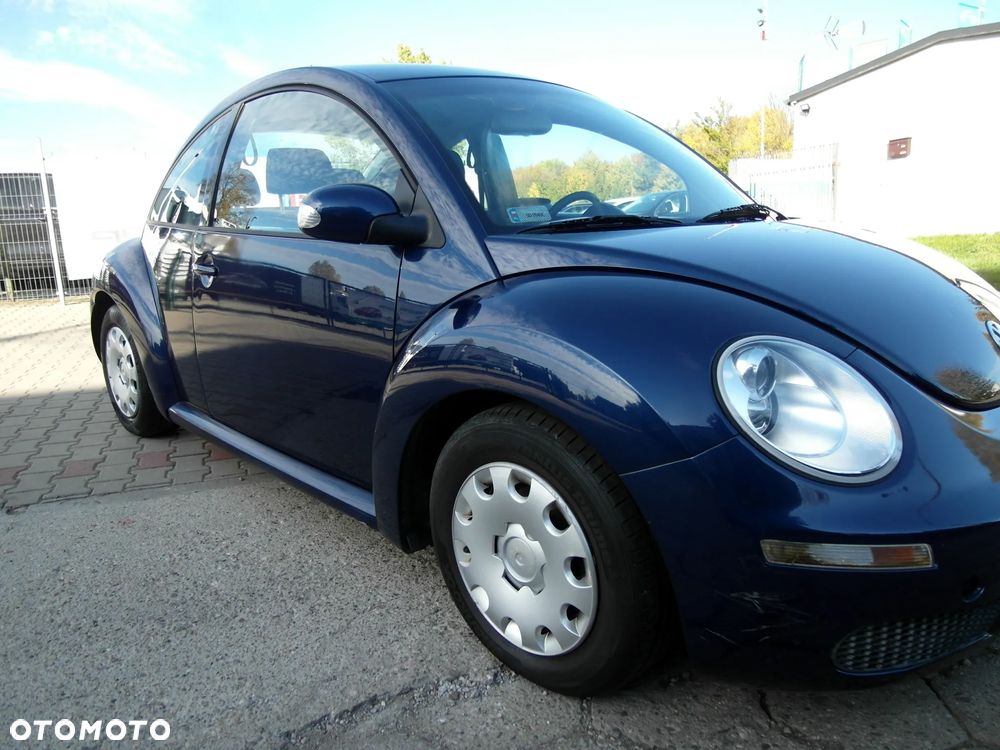 Volkswagen New Beetle - 15