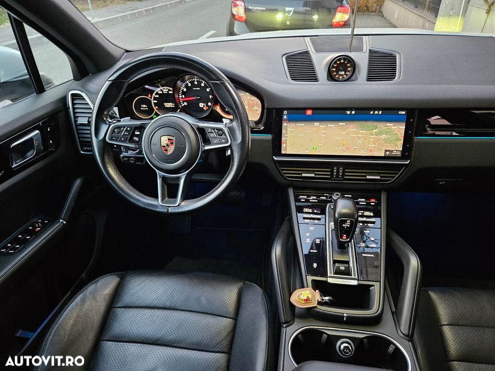Porsche Cayenne Tiptronic S - 6
