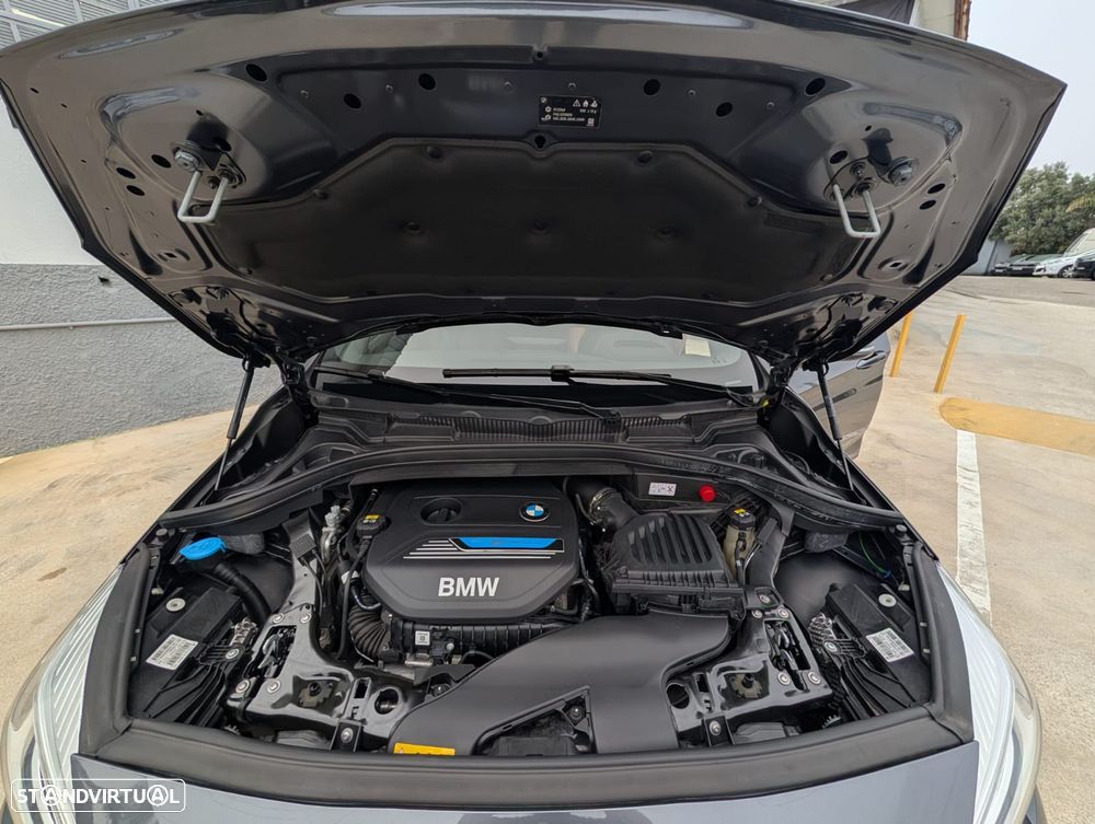 BMW 225xe Active Tourer - 16