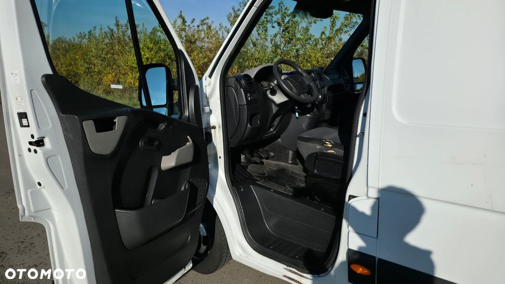 Renault Master - 10