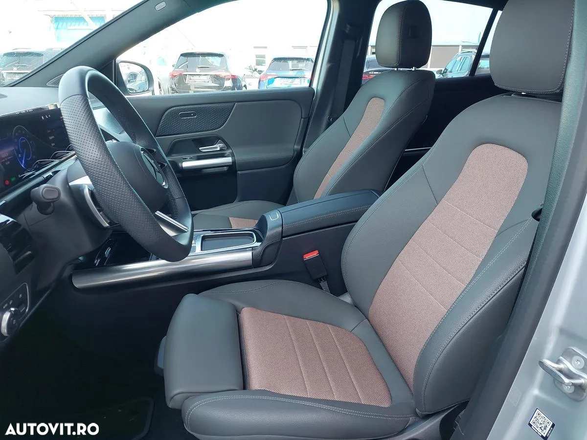 Mercedes-Benz EQA 250+ - 12