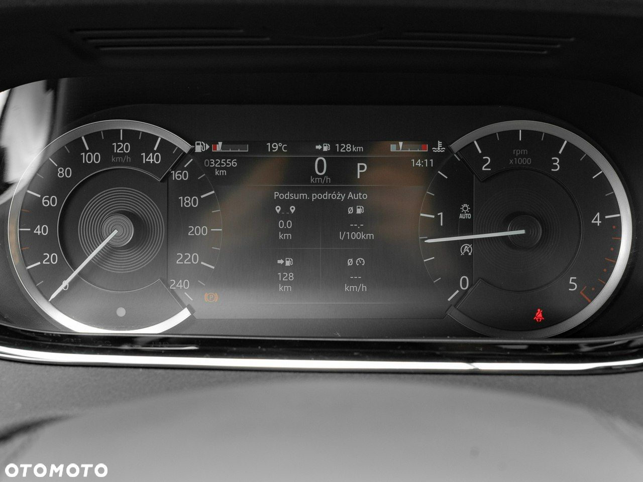 Land Rover Range Rover Evoque - 16