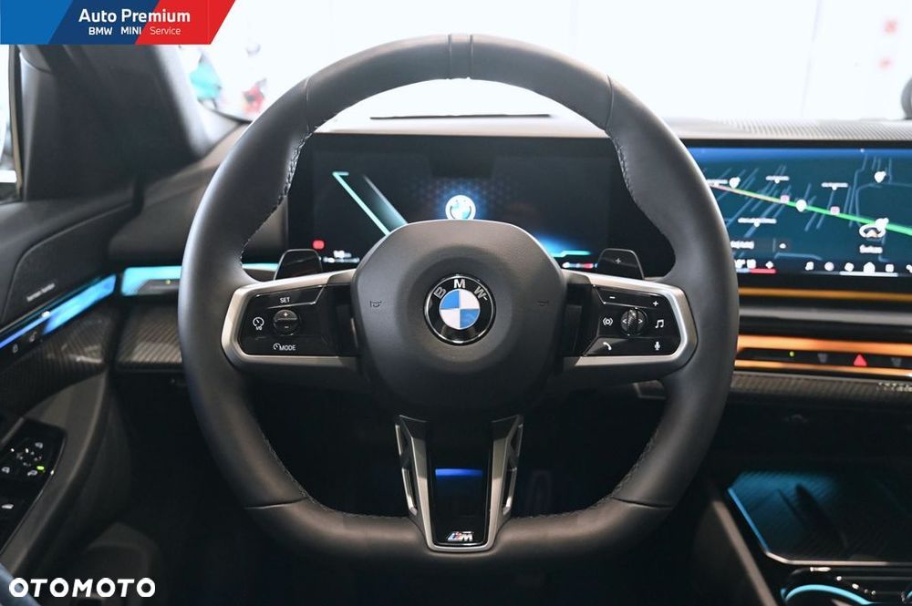 BMW Seria 5 520d xDrive mHEV - 10