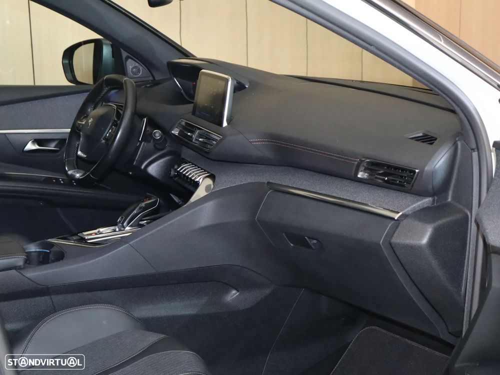 Peugeot 5008 1.2 PureTech GT Line EAT8 - 15