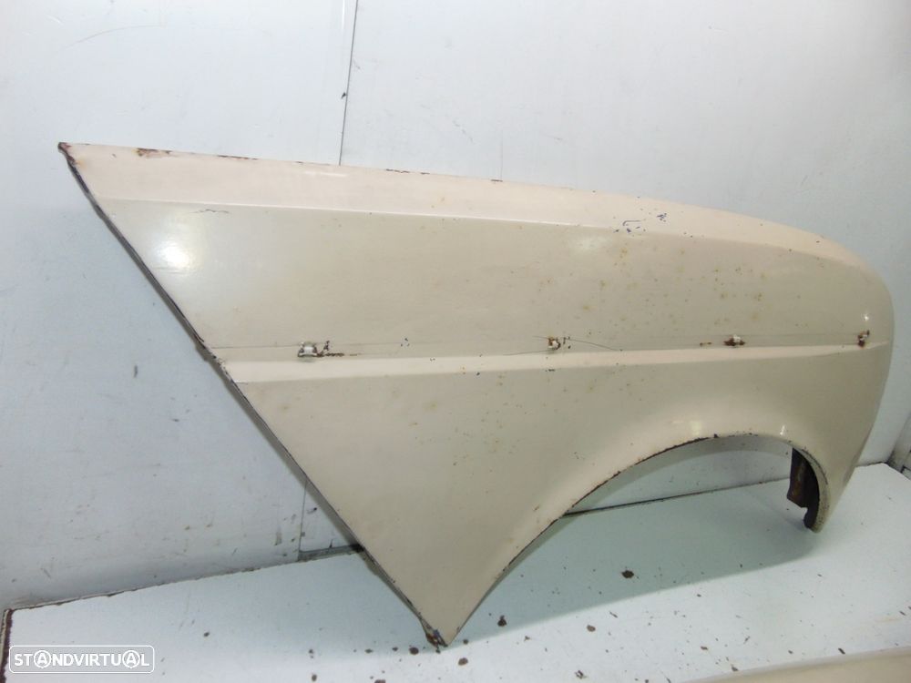 Renault 4l guarda lamas - 3