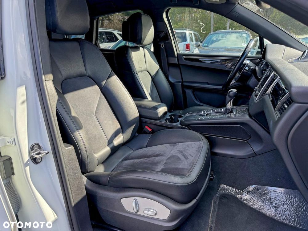 Porsche Macan - 5