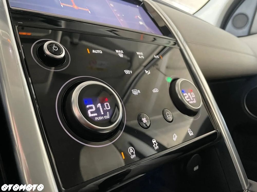 Land Rover Discovery Sport 2.0 P200 mHEV Urban Edition - 32