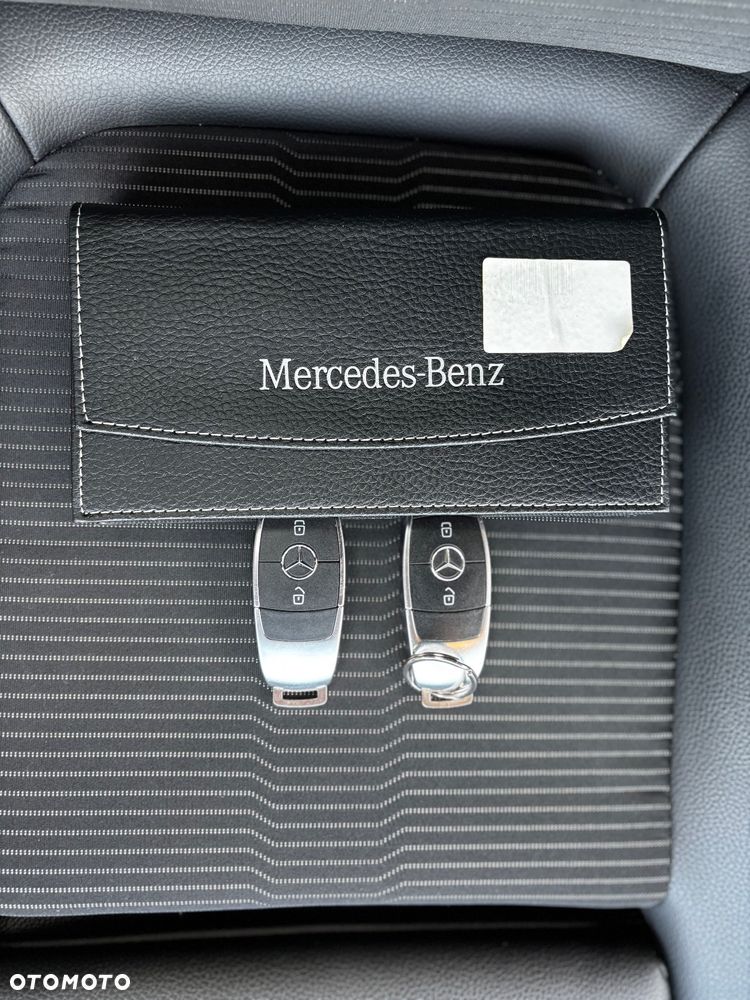 Mercedes-Benz Klasa A 180 7G-DCT - 8