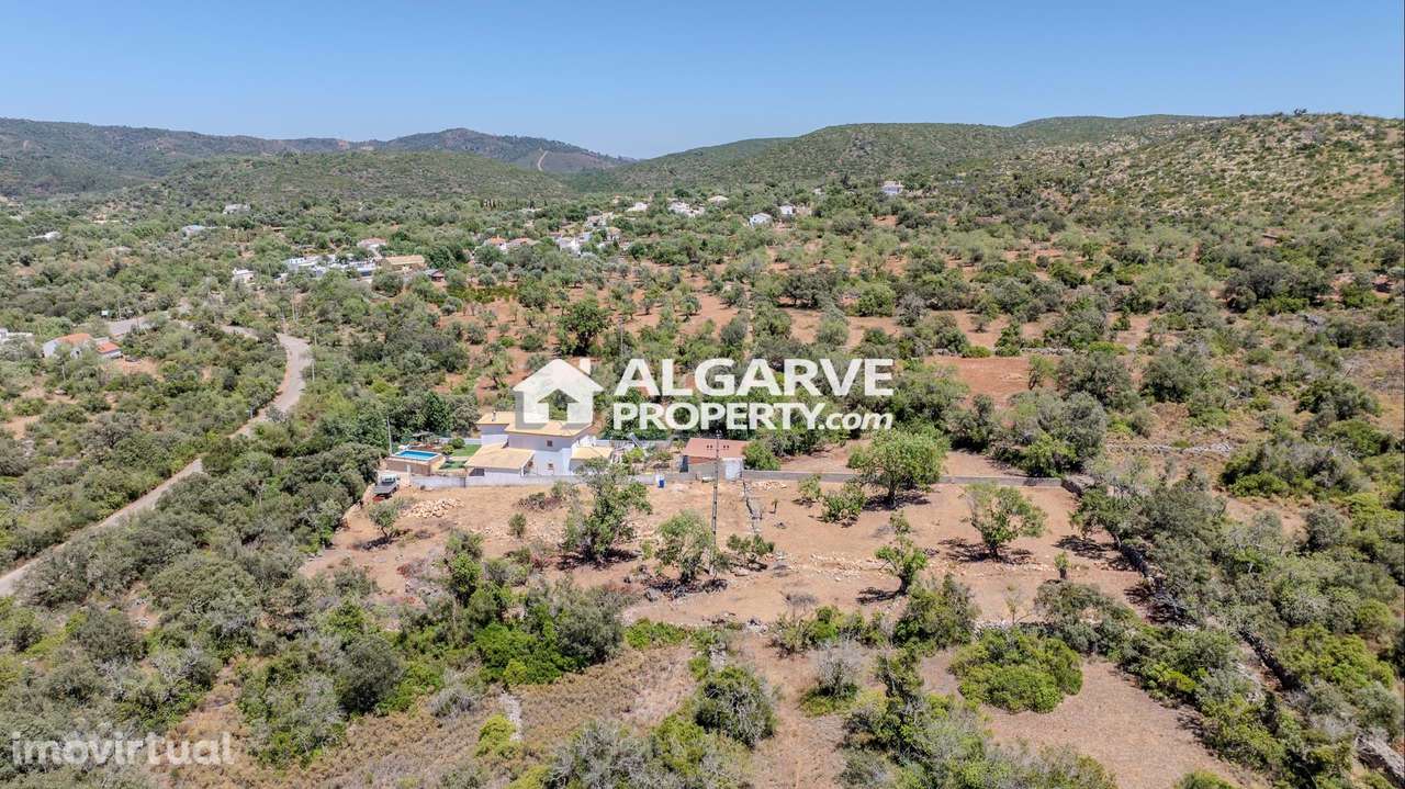 Terreno na Amendoeira perto de Loulé, Algarve - Grande imagem: 4/10