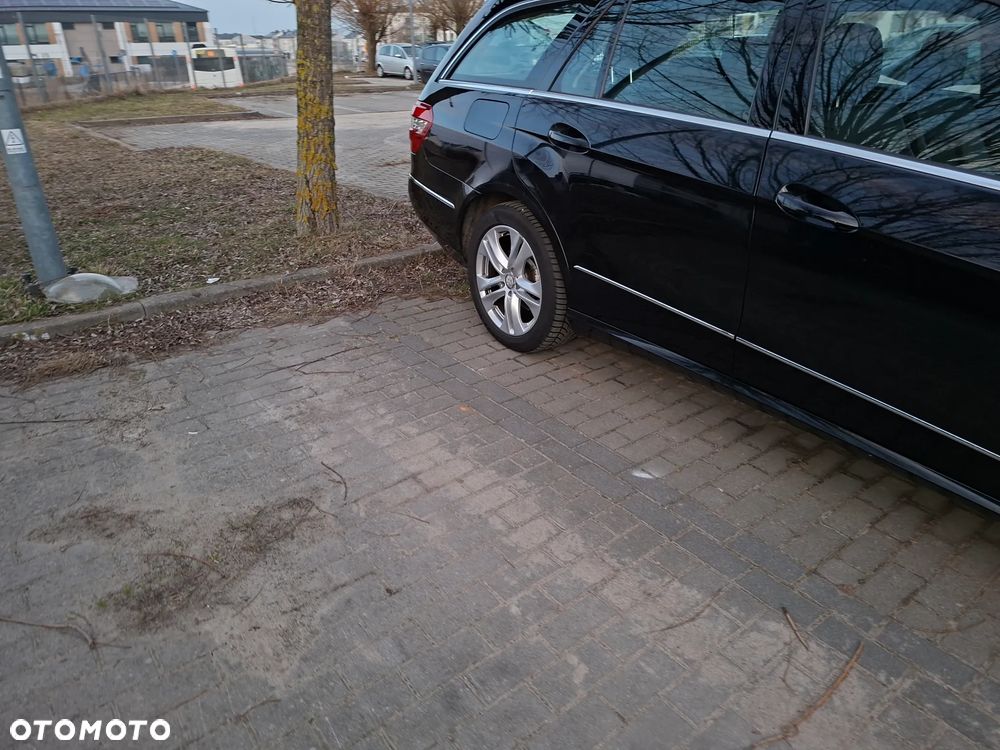 Mercedes-Benz Klasa E - 4