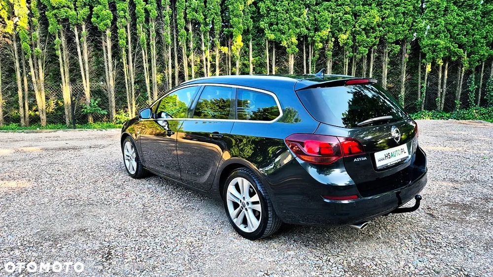 Opel Astra 1.4 T Cosmo EU6 - 18
